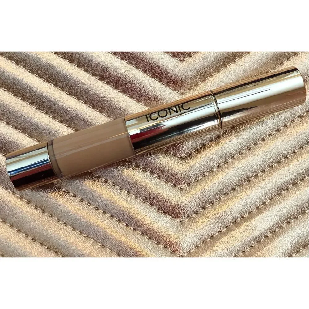 ICONIC LONDON - NWT - Radiant Concealer & Brightening Duo in WARM MEDIUM. 2-in-1